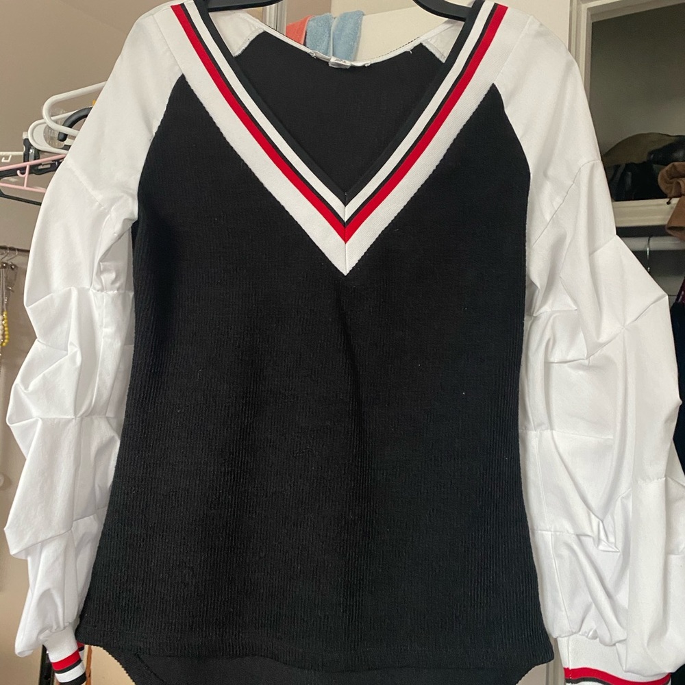Long sleeve sweater blouse